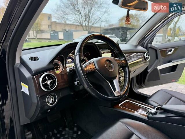 Черный Мерседес ГЛК-Класс, объемом двигателя 3.5 л и пробегом 101 тыс. км за 15900 $, фото 37 на Automoto.ua