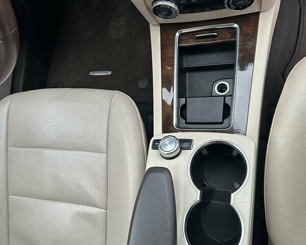 Черный Мерседес ГЛК-Класс, объемом двигателя 2.14 л и пробегом 347 тыс. км за 14700 $, фото 47 на Automoto.ua