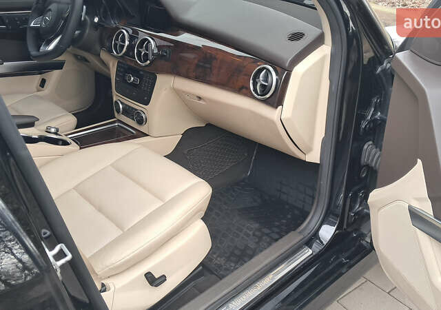 Черный Мерседес ГЛК-Класс, объемом двигателя 3.5 л и пробегом 179 тыс. км за 16800 $, фото 26 на Automoto.ua