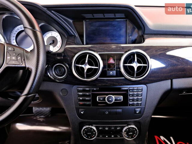 Чорний Мерседес ГЛК-Клас, об'ємом двигуна 2.14 л та пробігом 192 тис. км за 16900 $, фото 18 на Automoto.ua