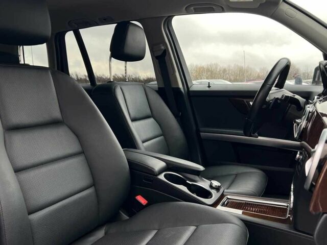 Черный Мерседес ГЛК-Класс, объемом двигателя 2.1 л и пробегом 80 тыс. км за 18999 $, фото 17 на Automoto.ua