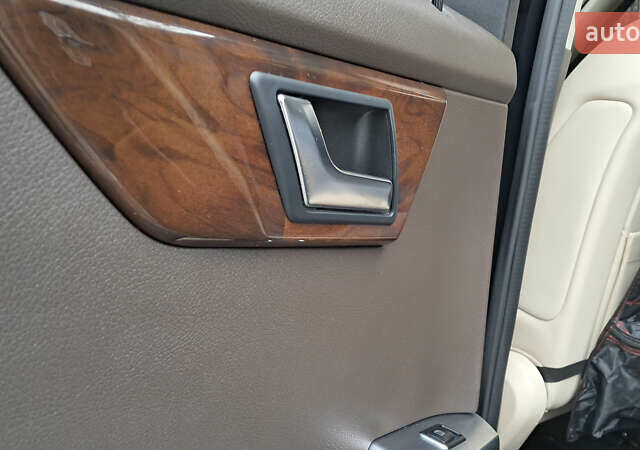 Черный Мерседес ГЛК-Класс, объемом двигателя 3.5 л и пробегом 179 тыс. км за 16800 $, фото 22 на Automoto.ua