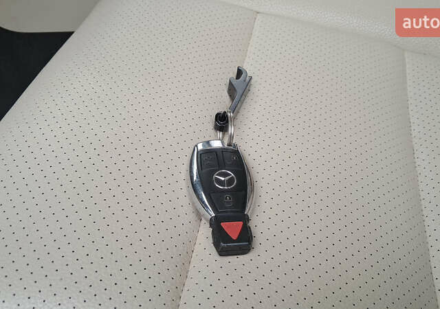 Черный Мерседес ГЛК-Класс, объемом двигателя 3.5 л и пробегом 179 тыс. км за 16800 $, фото 20 на Automoto.ua