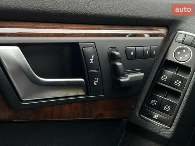 Черный Мерседес ГЛК-Класс, объемом двигателя 2.14 л и пробегом 80 тыс. км за 18999 $, фото 16 на Automoto.ua