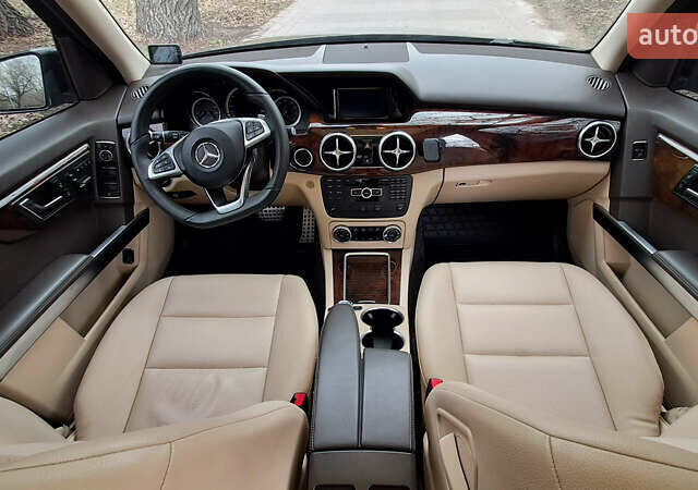 Черный Мерседес ГЛК-Класс, объемом двигателя 3.5 л и пробегом 179 тыс. км за 16800 $, фото 30 на Automoto.ua