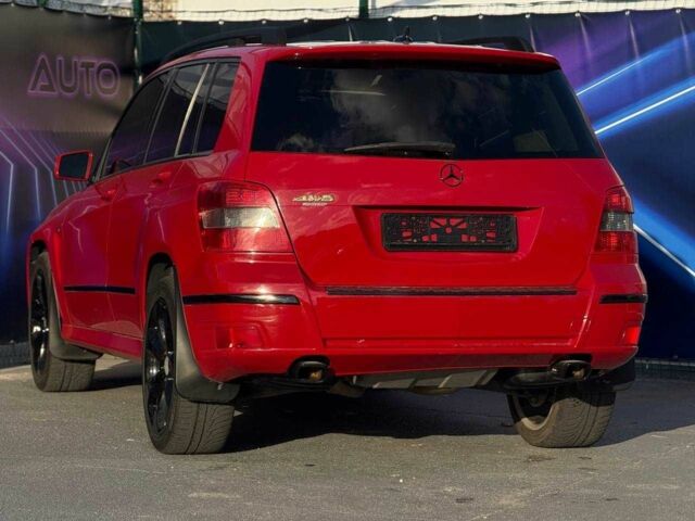 Красный Мерседес ГЛК-Класс, объемом двигателя 3.5 л и пробегом 224 тыс. км за 13999 $, фото 4 на Automoto.ua