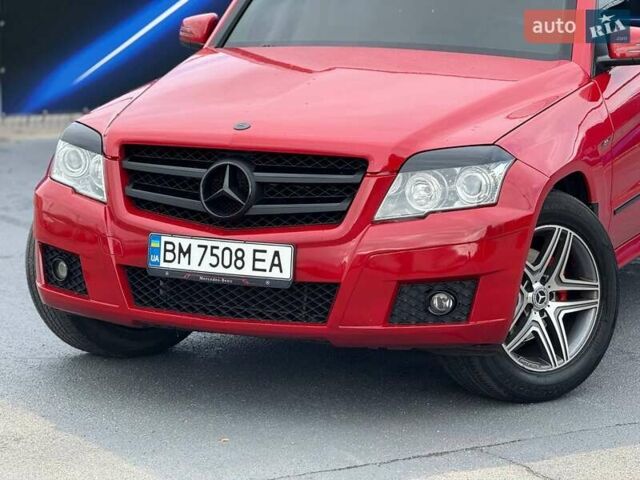 Мерседес ГЛК-Класс 2010 в Запорожье на Automoto.ua Красный Мерседес ГЛК-Класс, объемом двигателя 3.5 л и пробегом 224 тыс. км за 13699 $, фото 1 на Automoto.ua