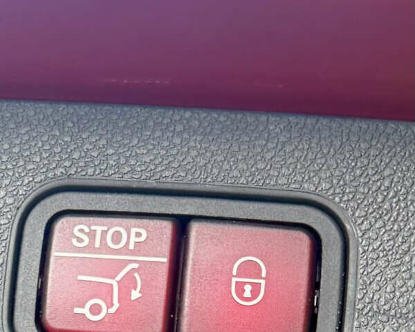 Червоний Мерседес ГЛК-Клас, об'ємом двигуна 2.44 л та пробігом 180 тис. км за 17700 $, фото 11 на Automoto.ua