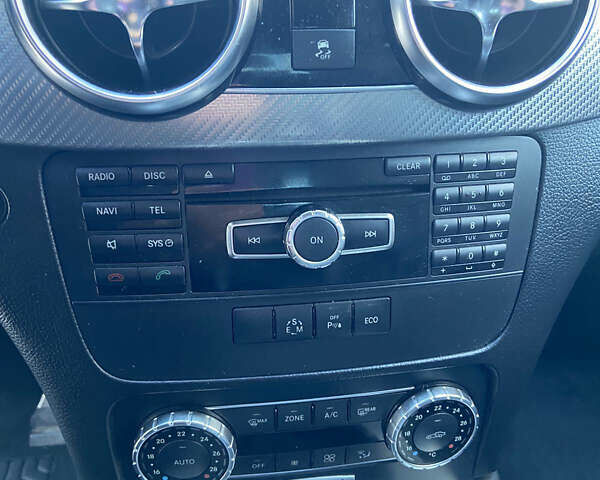 Мерседес ГЛК-Класс 2012 в Ровно на Automoto.ua Мерседес ГЛК-Класс, объемом двигателя 2.14 л и пробегом 277 тыс. км за 17000 $, фото 29 на Automoto.ua