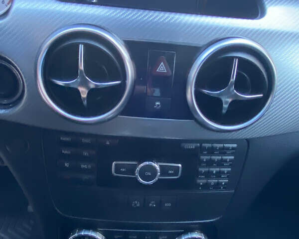 Мерседес ГЛК-Класс 2012 в Ровно на Automoto.ua Мерседес ГЛК-Класс, объемом двигателя 2.14 л и пробегом 277 тыс. км за 17000 $, фото 14 на Automoto.ua