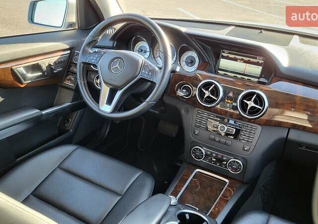 Мерседес ГЛК-Класс 2014 в Житомире на Automoto.ua Мерседес ГЛК-Класс, объемом двигателя 2.2 л и пробегом 240 тыс. км за 14800 $, фото 33 на Automoto.ua