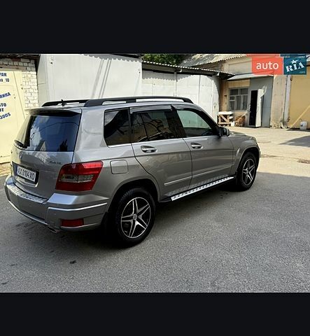 Сірий Мерседес ГЛК-Клас, об'ємом двигуна 3 л та пробігом 280 тис. км за 11500 $, фото 3 на Automoto.ua