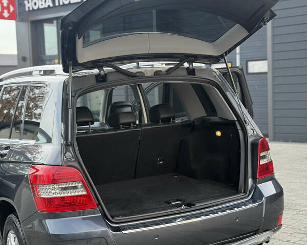 Сірий Мерседес ГЛК-Клас, об'ємом двигуна 3 л та пробігом 268 тис. км за 12900 $, фото 19 на Automoto.ua