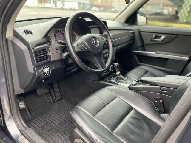 Серый Мерседес ГЛК-Класс, объемом двигателя 2.1 л и пробегом 264 тыс. км за 12500 $, фото 8 на Automoto.ua