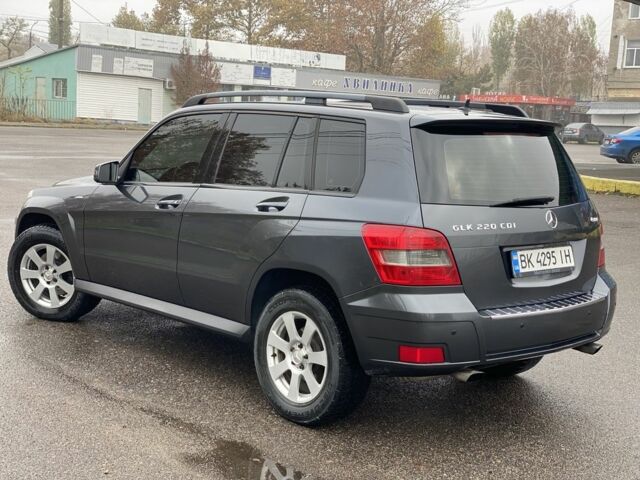 Серый Мерседес ГЛК-Класс, объемом двигателя 2.1 л и пробегом 264 тыс. км за 12500 $, фото 3 на Automoto.ua