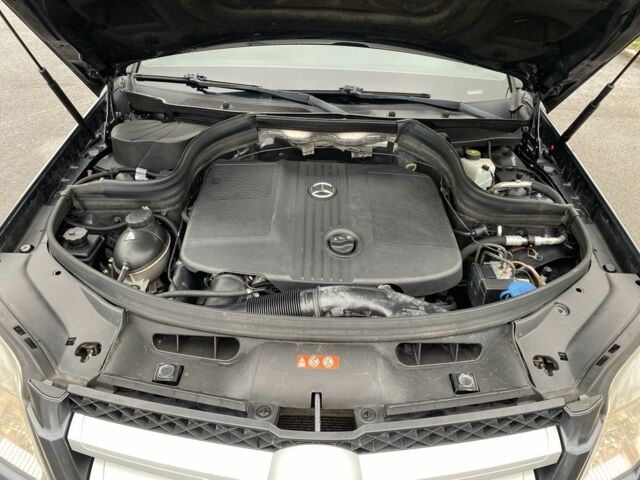 Серый Мерседес ГЛК-Класс, объемом двигателя 2.1 л и пробегом 264 тыс. км за 12500 $, фото 13 на Automoto.ua