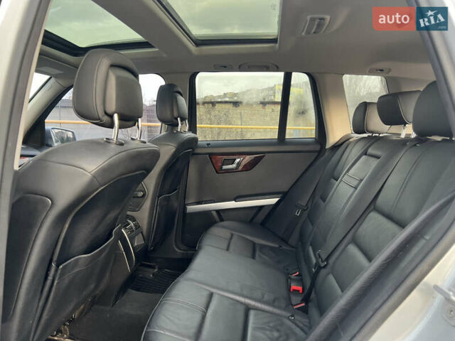 Серый Мерседес ГЛК-Класс, объемом двигателя 2.14 л и пробегом 255 тыс. км за 13900 $, фото 13 на Automoto.ua