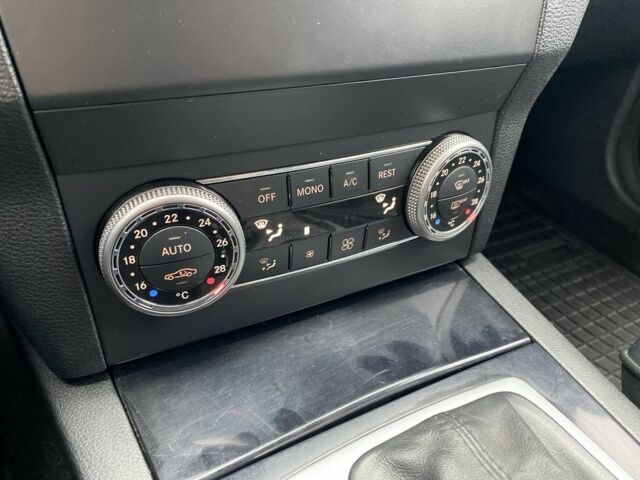 Серый Мерседес ГЛК-Класс, объемом двигателя 2.1 л и пробегом 264 тыс. км за 12500 $, фото 11 на Automoto.ua