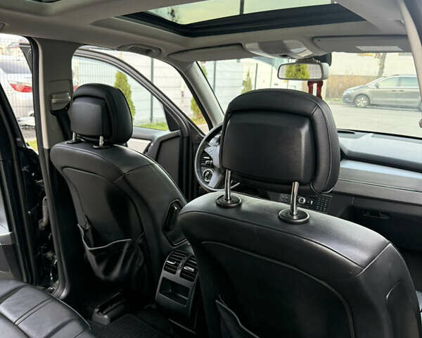 Сірий Мерседес ГЛК-Клас, об'ємом двигуна 3 л та пробігом 268 тис. км за 12900 $, фото 17 на Automoto.ua