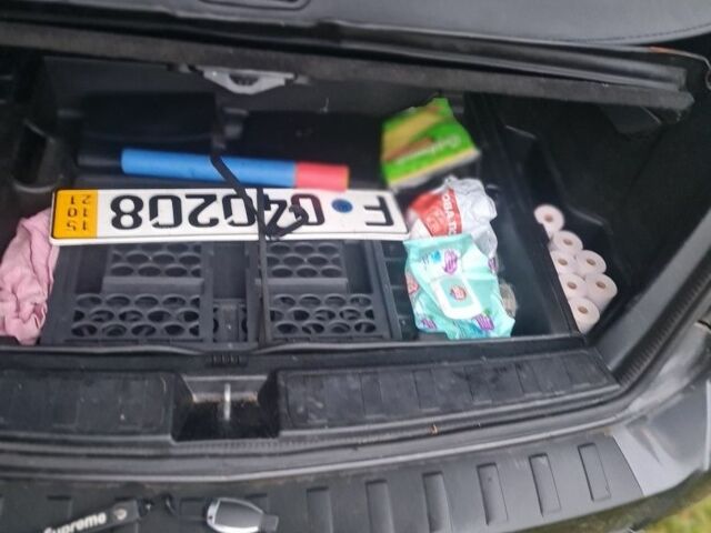 Серый Мерседес ГЛК-Класс, объемом двигателя 2.1 л и пробегом 250 тыс. км за 15000 $, фото 3 на Automoto.ua