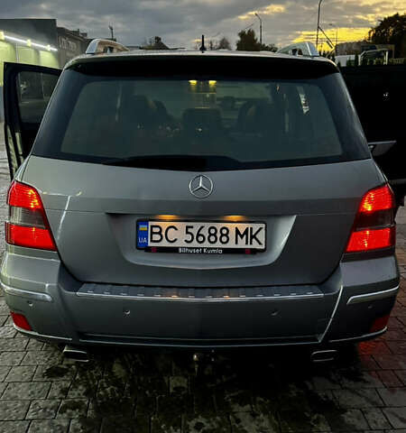 Мерседес ГЛК-Класс 2010 в Дрогобыче на Automoto.ua Серый Мерседес ГЛК-Класс, объемом двигателя 2.14 л и пробегом 254 тыс. км за 13500 $, фото 1 на Automoto.ua