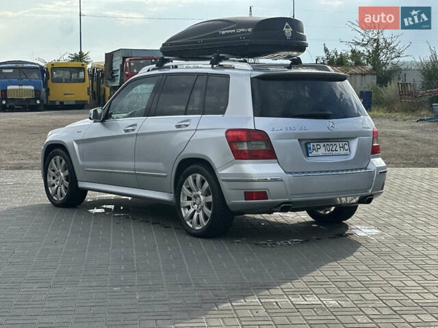 Мерседес ГЛК-Класс 2011 в Запорожье на Automoto.ua Серый Мерседес ГЛК-Класс, объемом двигателя 2.14 л и пробегом 276 тыс. км за 12850 $, фото 8 на Automoto.ua