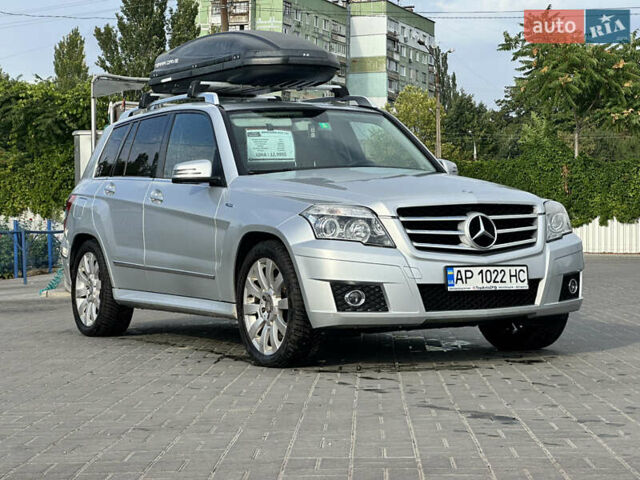 Мерседес ГЛК-Класс 2011 в Запорожье на Automoto.ua Серый Мерседес ГЛК-Класс, объемом двигателя 2.14 л и пробегом 276 тыс. км за 12850 $, фото 2 на Automoto.ua