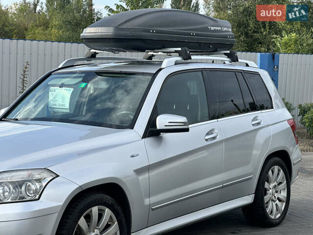 Мерседес ГЛК-Класс 2011 в Запорожье на Automoto.ua Серый Мерседес ГЛК-Класс, объемом двигателя 2.14 л и пробегом 276 тыс. км за 12850 $, фото 14 на Automoto.ua