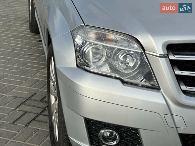 Мерседес ГЛК-Класс 2011 в Запорожье на Automoto.ua Серый Мерседес ГЛК-Класс, объемом двигателя 2.14 л и пробегом 276 тыс. км за 12850 $, фото 17 на Automoto.ua