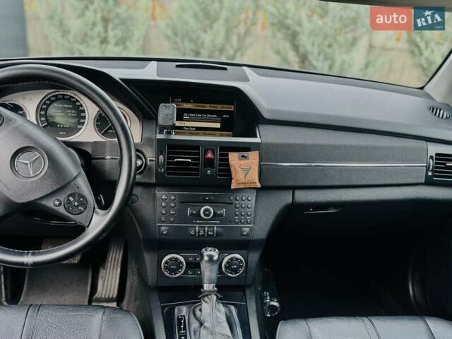 Серый Мерседес ГЛК-Класс, объемом двигателя 2.44 л и пробегом 360 тыс. км за 13800 $, фото 9 на Automoto.ua