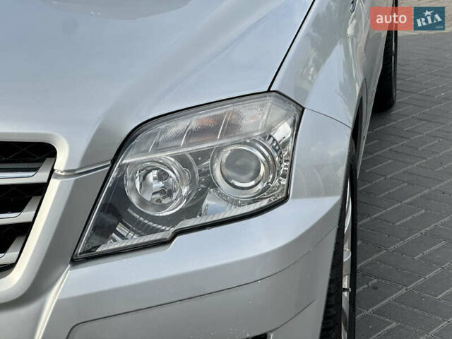 Мерседес ГЛК-Класс 2011 в Запорожье на Automoto.ua Серый Мерседес ГЛК-Класс, объемом двигателя 2.14 л и пробегом 276 тыс. км за 12850 $, фото 18 на Automoto.ua