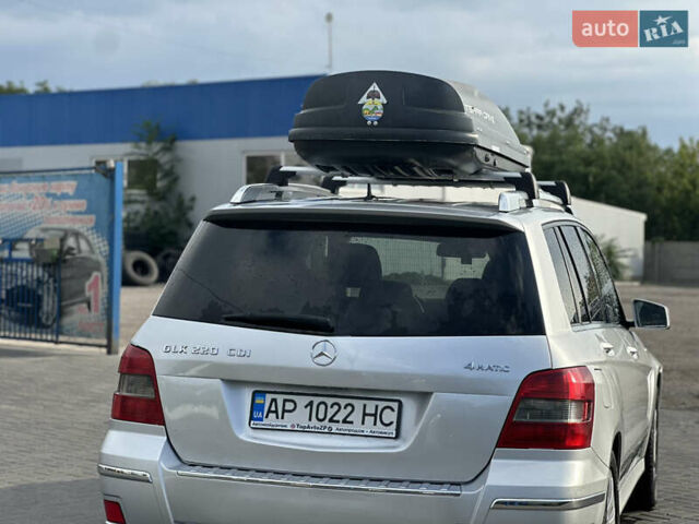 Мерседес ГЛК-Класс 2011 в Запорожье на Automoto.ua Серый Мерседес ГЛК-Класс, объемом двигателя 2.14 л и пробегом 276 тыс. км за 12850 $, фото 6 на Automoto.ua