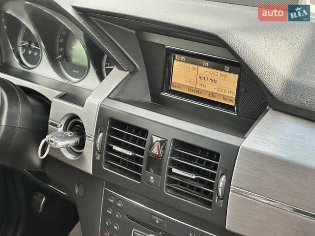 Мерседес ГЛК-Класс 2011 в Запорожье на Automoto.ua Серый Мерседес ГЛК-Класс, объемом двигателя 2.14 л и пробегом 276 тыс. км за 12850 $, фото 27 на Automoto.ua