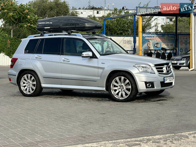 Мерседес ГЛК-Класс 2011 в Запорожье на Automoto.ua Серый Мерседес ГЛК-Класс, объемом двигателя 2.14 л и пробегом 276 тыс. км за 12850 $, фото 3 на Automoto.ua