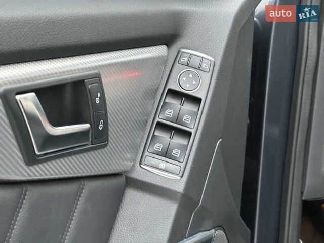 Сірий Мерседес ГЛК-Клас, об'ємом двигуна 2.14 л та пробігом 58 тис. км за 21000 $, фото 68 на Automoto.ua