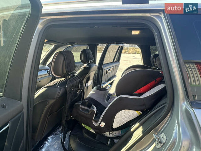 Серый Мерседес ГЛК-Класс, объемом двигателя 2.14 л и пробегом 328 тыс. км за 13500 $, фото 3 на Automoto.ua