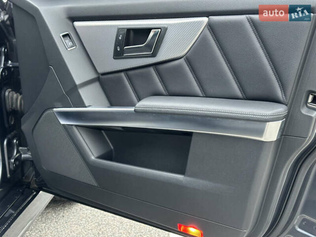 Сірий Мерседес ГЛК-Клас, об'ємом двигуна 2.14 л та пробігом 58 тис. км за 21000 $, фото 80 на Automoto.ua