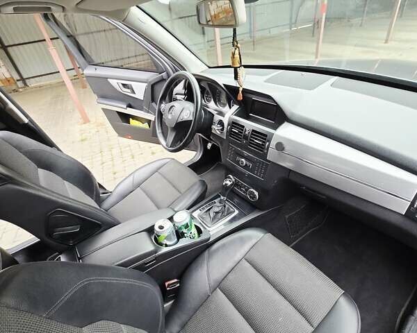 Серый Мерседес ГЛК-Класс, объемом двигателя 2.14 л и пробегом 235 тыс. км за 15450 $, фото 31 на Automoto.ua