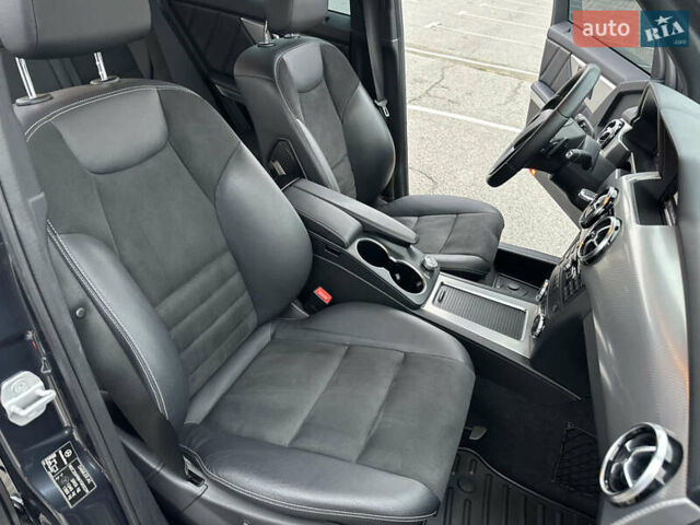 Сірий Мерседес ГЛК-Клас, об'ємом двигуна 2.14 л та пробігом 58 тис. км за 21000 $, фото 5 на Automoto.ua