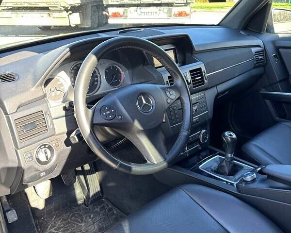 Сірий Мерседес ГЛК-Клас, об'ємом двигуна 2.14 л та пробігом 228 тис. км за 14300 $, фото 13 на Automoto.ua