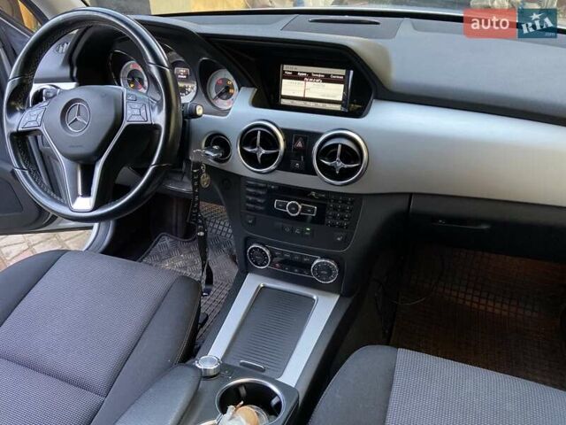 Серый Мерседес ГЛК-Класс, объемом двигателя 2.14 л и пробегом 235 тыс. км за 19000 $, фото 15 на Automoto.ua