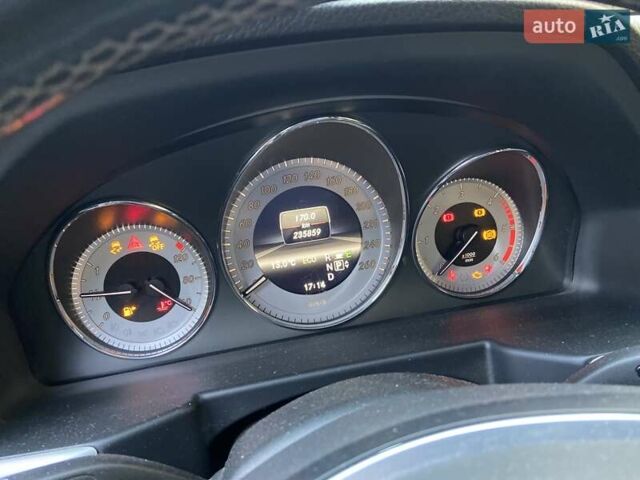 Серый Мерседес ГЛК-Класс, объемом двигателя 2.14 л и пробегом 235 тыс. км за 19000 $, фото 18 на Automoto.ua