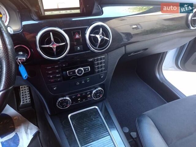 Сірий Мерседес ГЛК-Клас, об'ємом двигуна 2.14 л та пробігом 180 тис. км за 15700 $, фото 9 на Automoto.ua