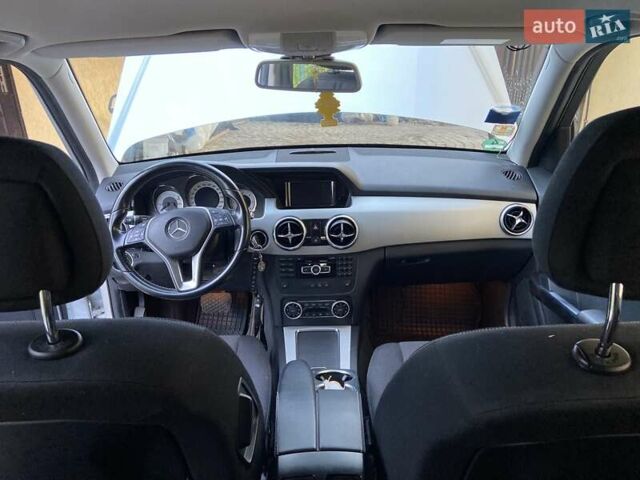 Серый Мерседес ГЛК-Класс, объемом двигателя 2.14 л и пробегом 235 тыс. км за 19000 $, фото 22 на Automoto.ua
