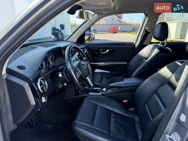 Серый Мерседес ГЛК-Класс, объемом двигателя 2.14 л и пробегом 248 тыс. км за 16400 $, фото 3 на Automoto.ua