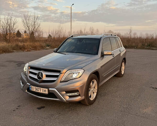 Серый Мерседес ГЛК-Класс, объемом двигателя 3 л и пробегом 293 тыс. км за 23200 $, фото 3 на Automoto.ua