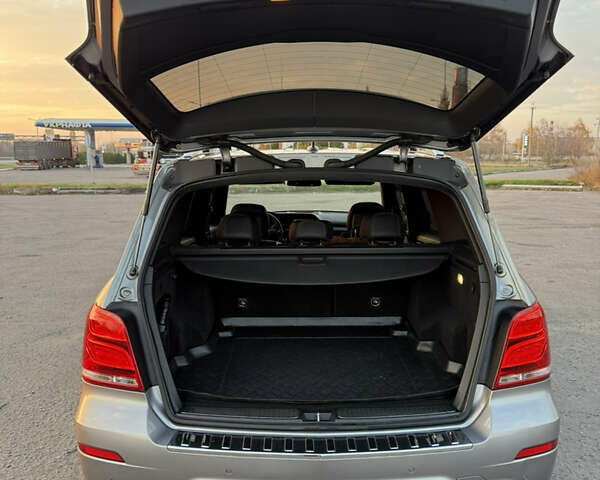 Серый Мерседес ГЛК-Класс, объемом двигателя 3 л и пробегом 293 тыс. км за 23200 $, фото 8 на Automoto.ua