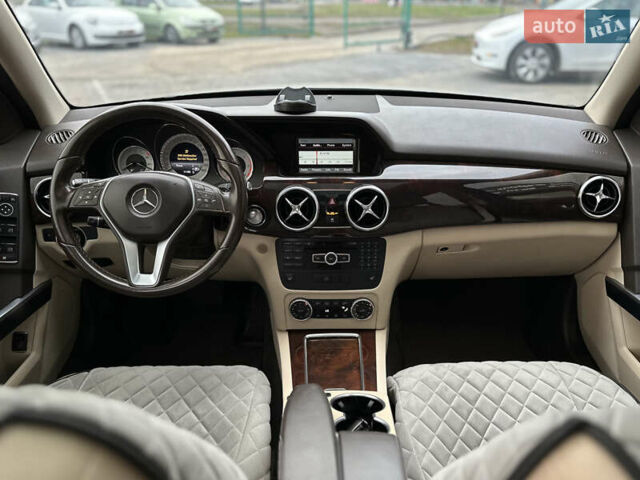Серый Мерседес ГЛК-Класс, объемом двигателя 2.14 л и пробегом 104 тыс. км за 20399 $, фото 31 на Automoto.ua