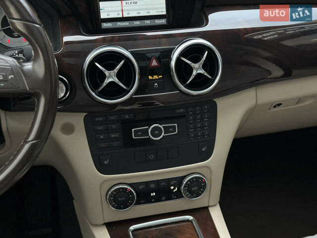 Серый Мерседес ГЛК-Класс, объемом двигателя 2.14 л и пробегом 104 тыс. км за 20399 $, фото 42 на Automoto.ua