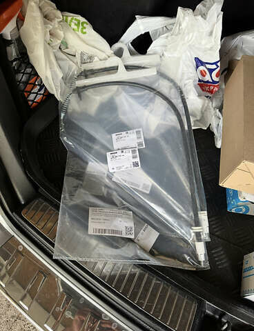 Серый Мерседес ГЛК-Класс, объемом двигателя 3 л и пробегом 293 тыс. км за 23200 $, фото 36 на Automoto.ua